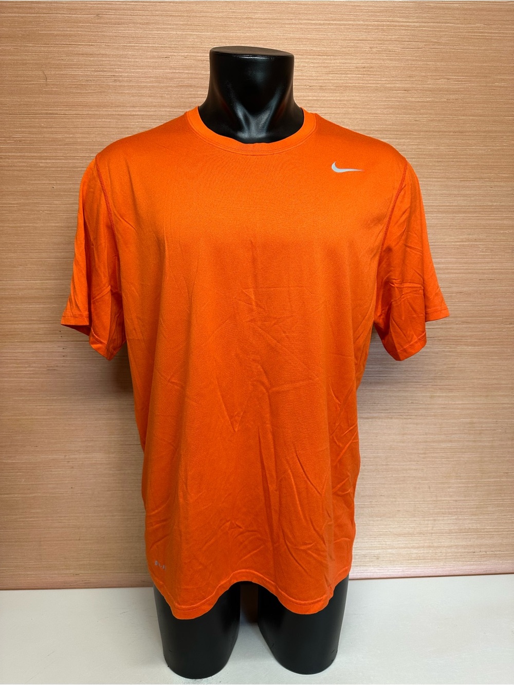 Nike Dri-Fit Orange Short Sleeve T-Shirt Adult Size X-Large
